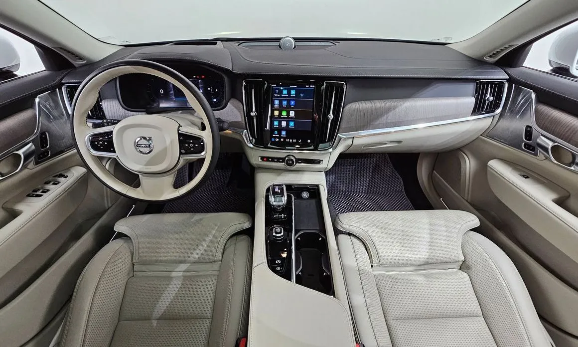 Volvo S90 2024 из KR, фото 10