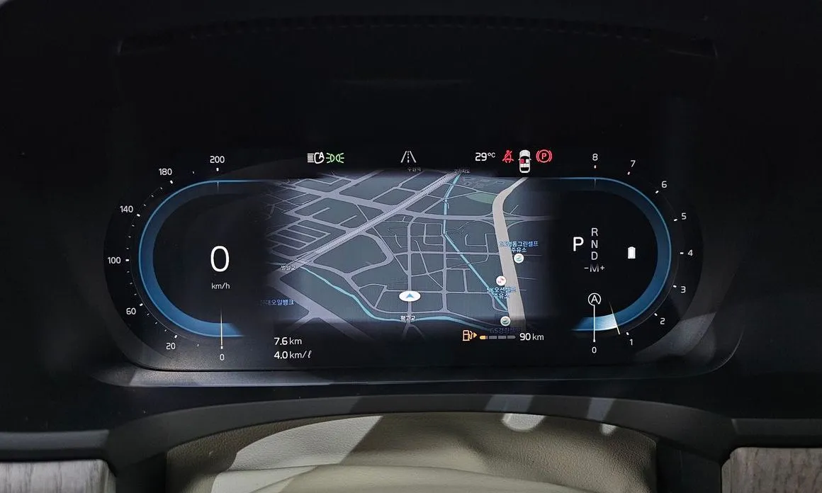 Volvo S90 2024 из KR, фото 4