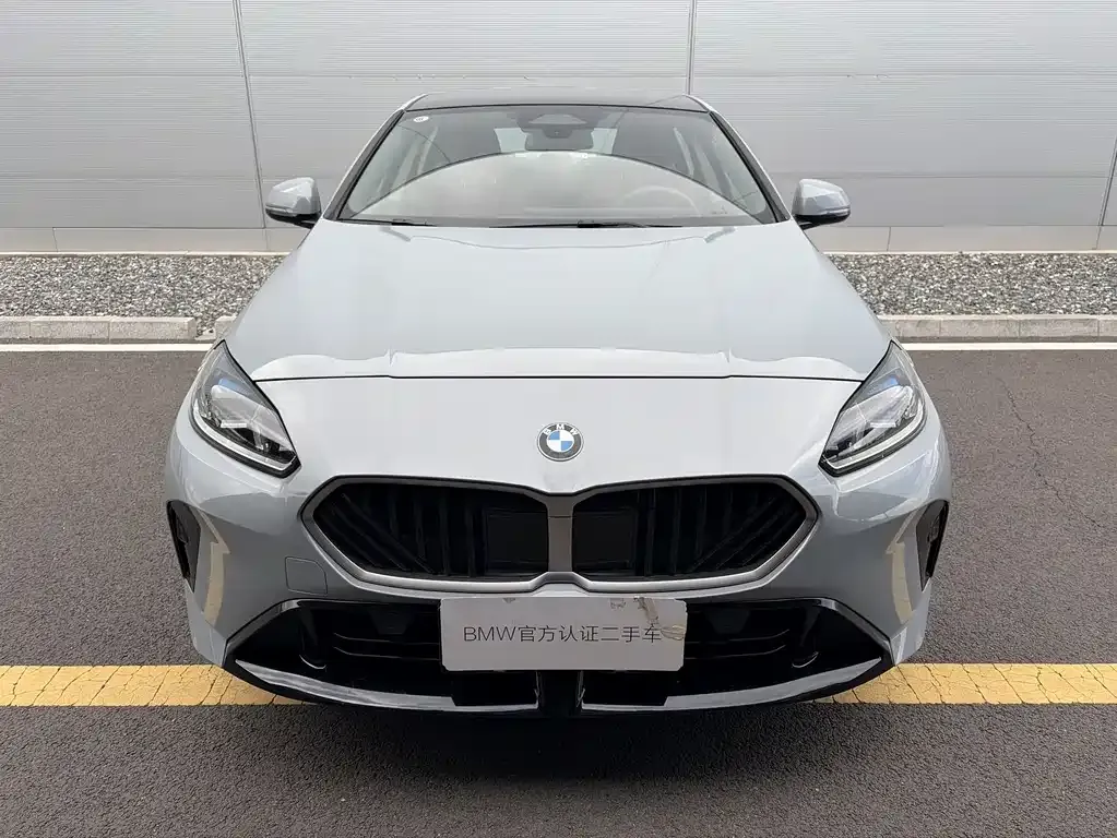 BMW 2 Series 2025 из CN, фото 8