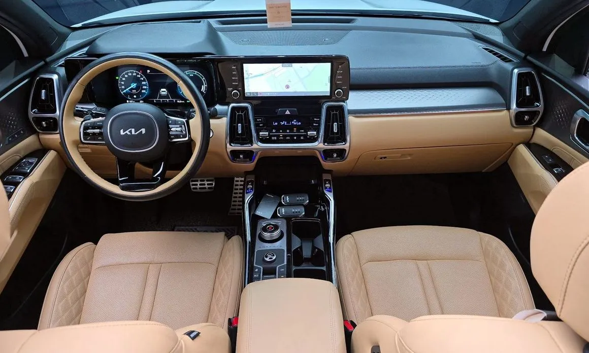 Kia Sorento — фото 10