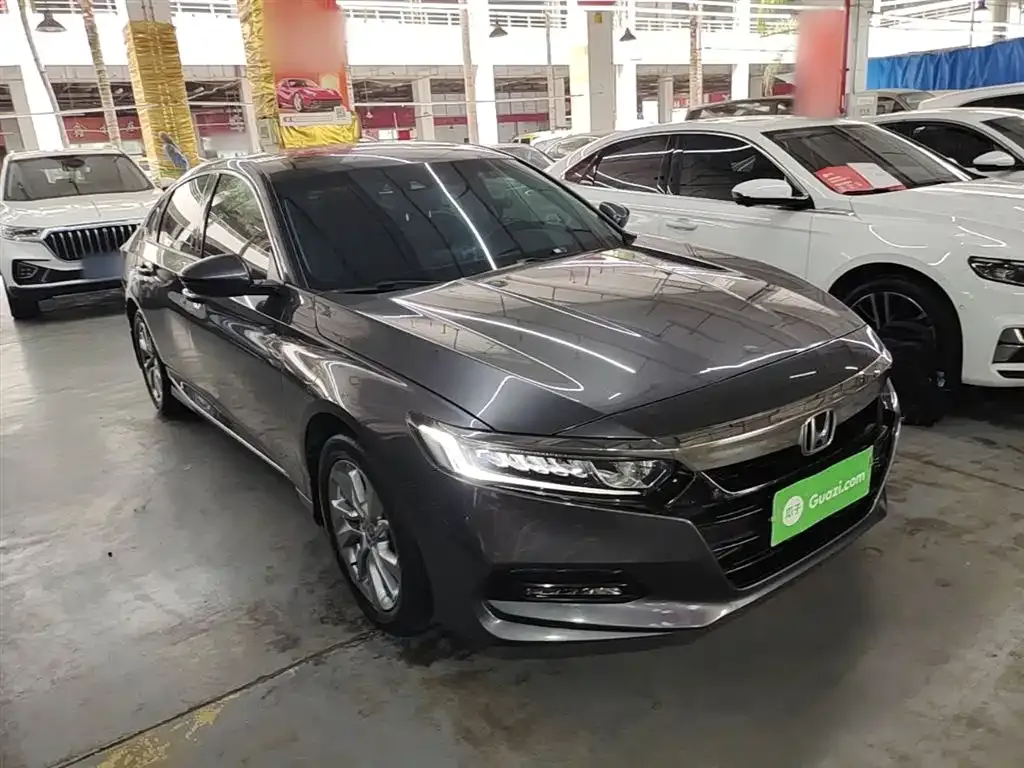 Honda Accord — фото 3