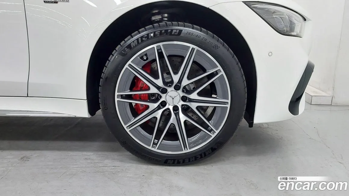 Mercedes-Benz AMG GT — фото 4
