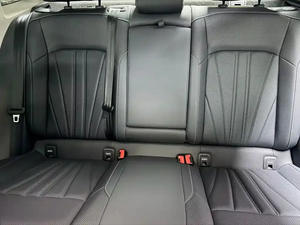 Volkswagen Passat — фото 6