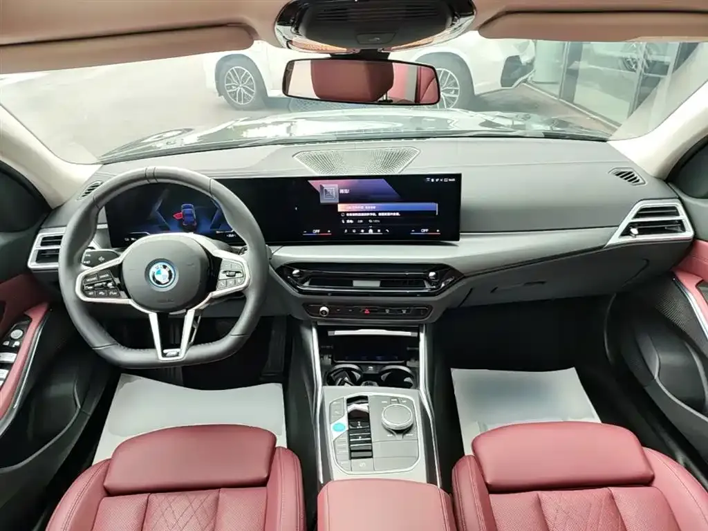BMW i3 — фото 8