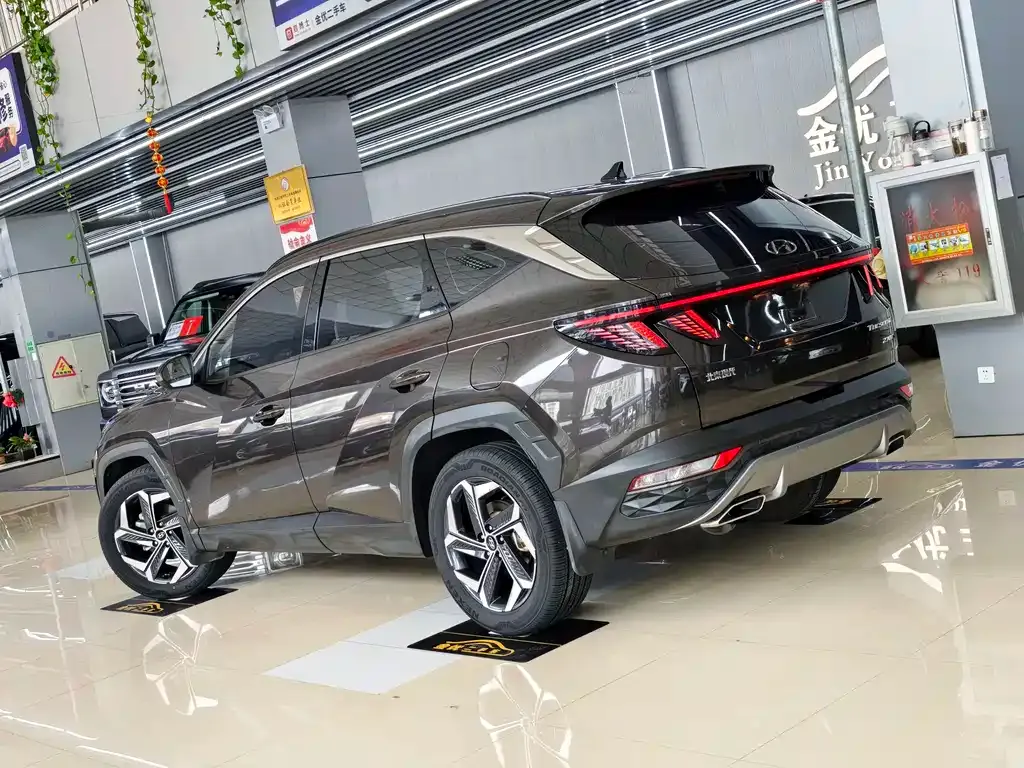 Hyundai Tucson — фото 10