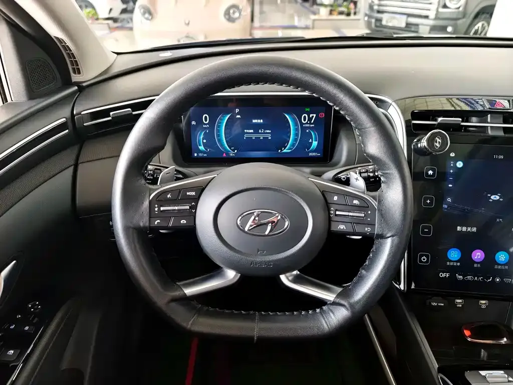Hyundai Tucson — фото 7