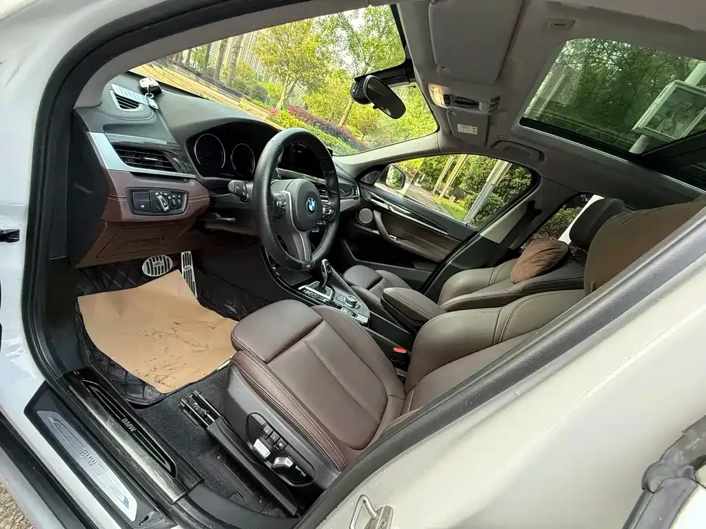 BMW X1 2021 из CN, фото 5