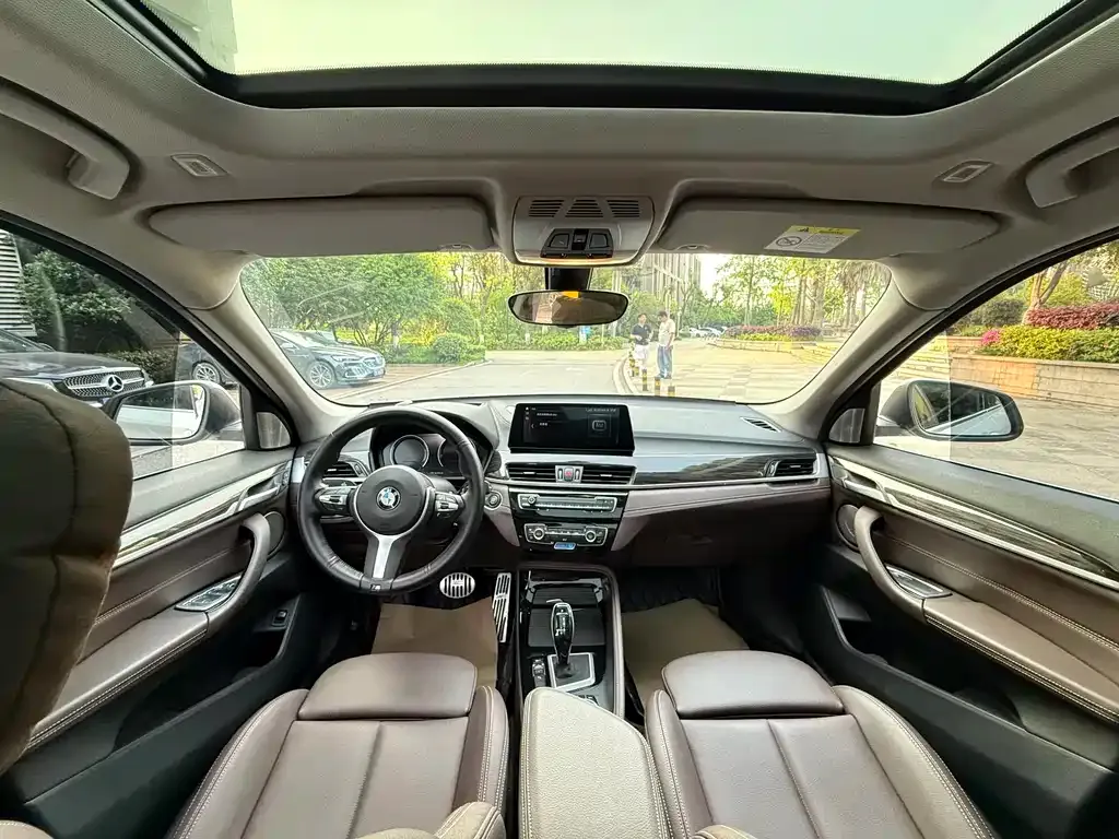 BMW X1 2021 из CN, фото 3