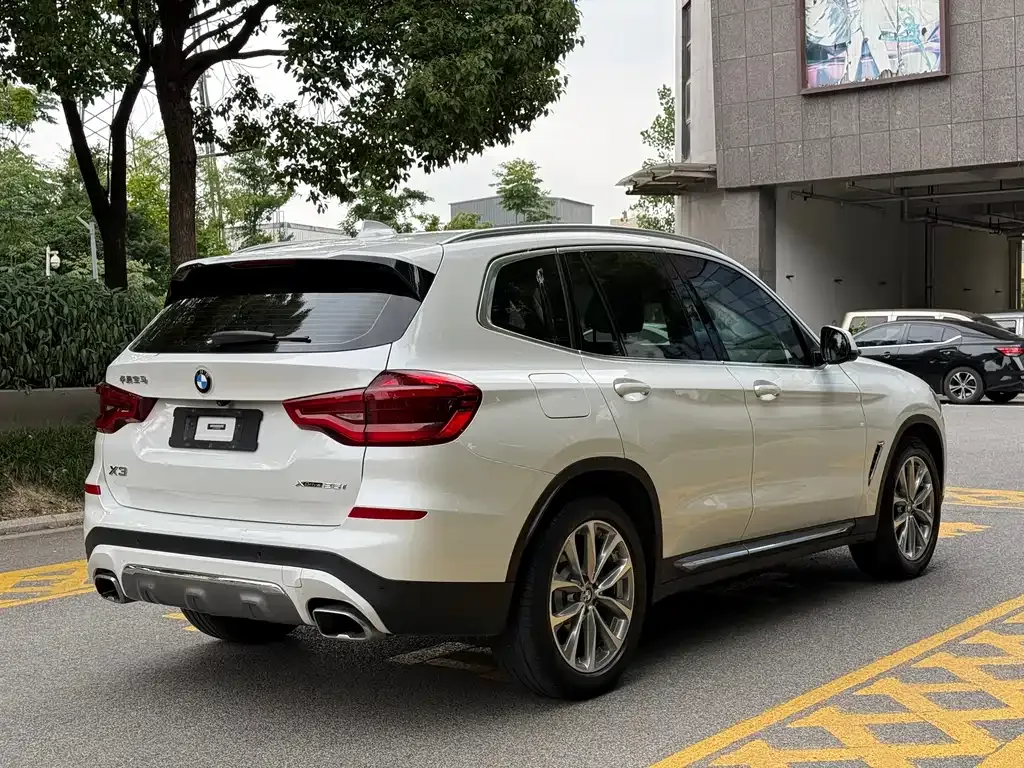 BMW X3 2021 из CN, фото 2