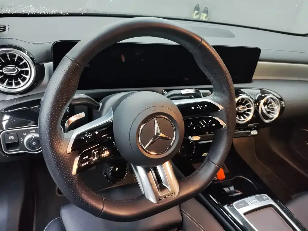 Mercedes-Benz A-Class AMG — фото 8