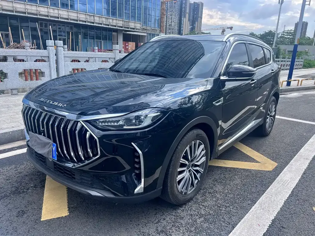 Jetour X70 PLUS — фото 1
