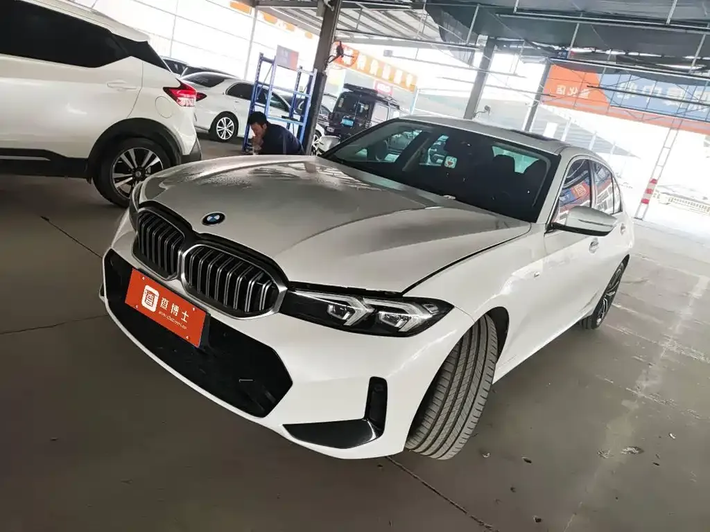 BMW 3 Series — фото 1