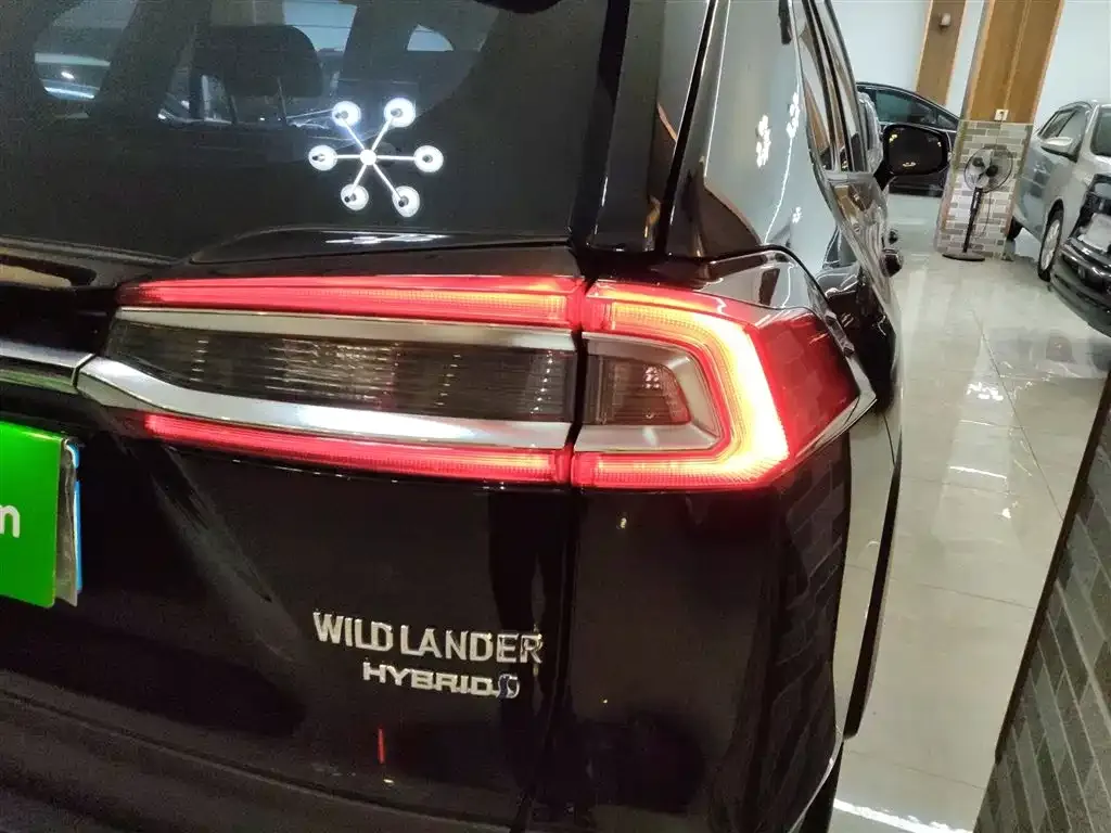 Toyota Wildlander — фото 4
