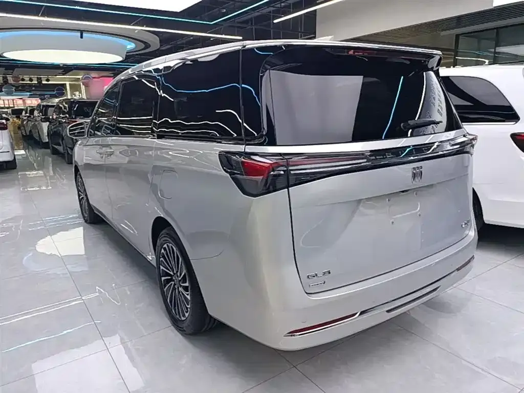 Buick GL8 Hybrid 2025 из CN, фото 7