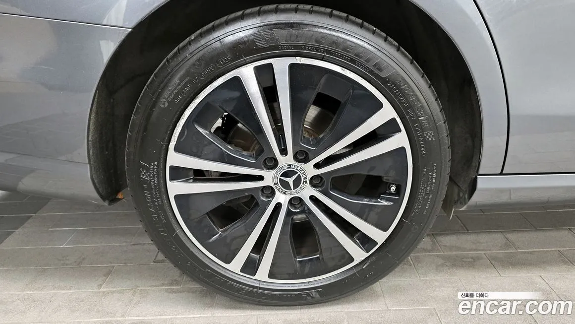 Mercedes-Benz E-Class 2021 из KR, фото 7