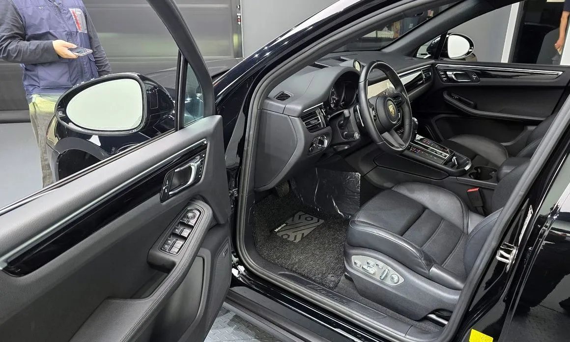 Porsche Macan 2024 из KR, фото 8