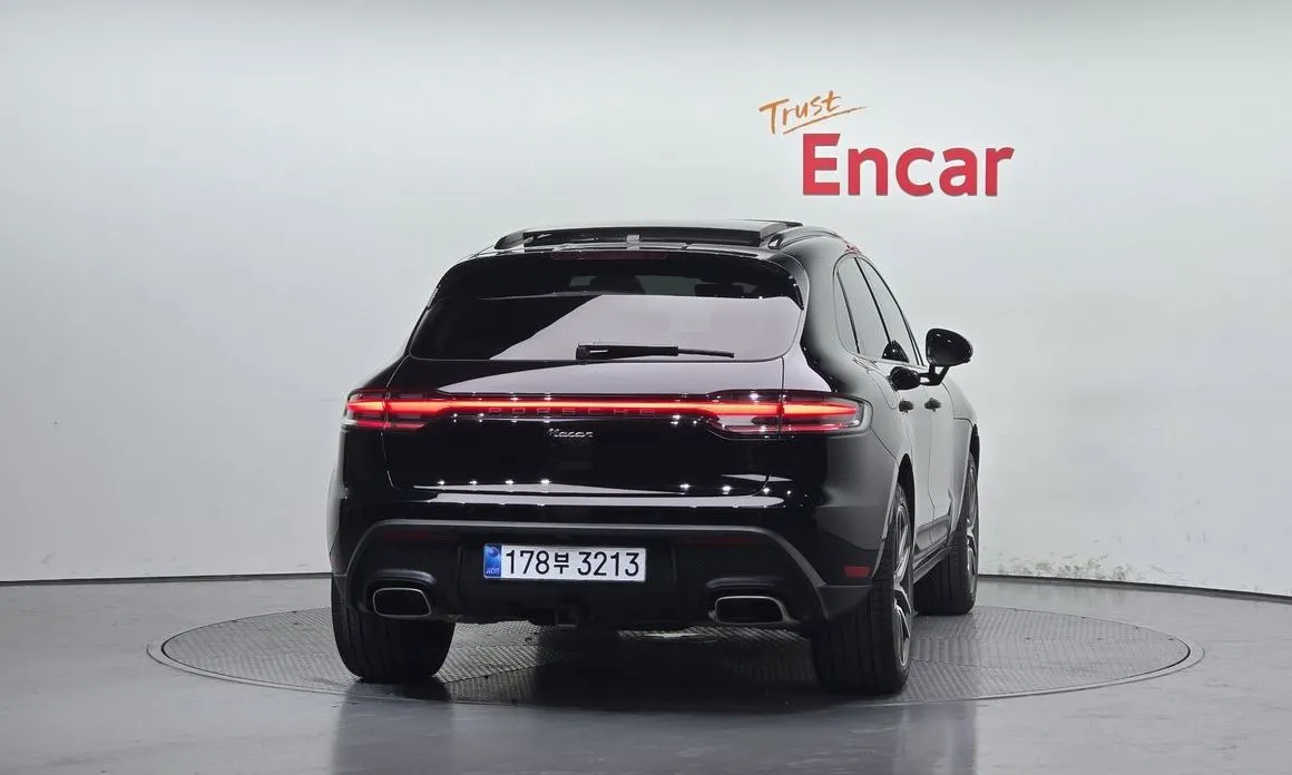 Porsche Macan 2024 из KR, фото 3