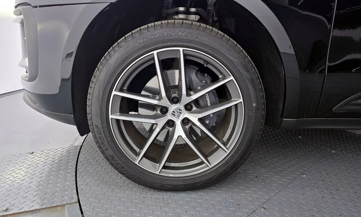 Porsche Macan 2024 из KR, фото 10