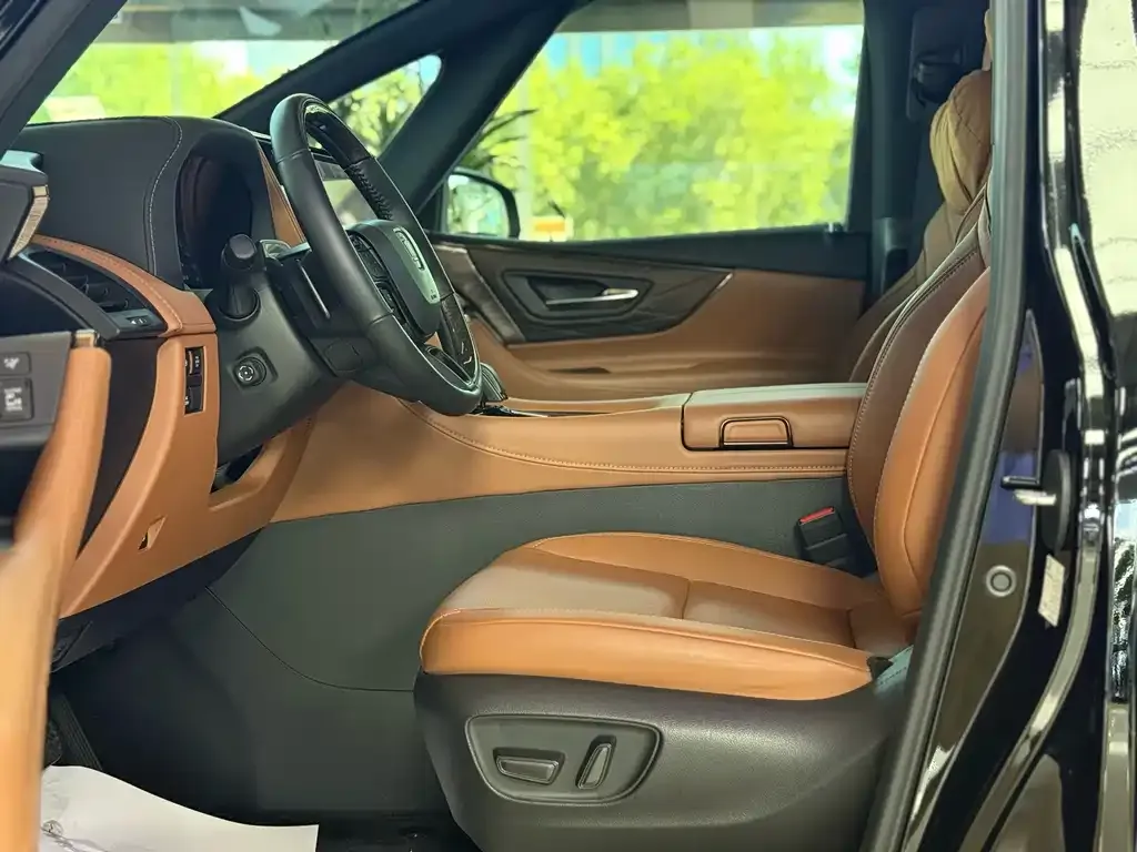 Toyota Vellfire — фото 7