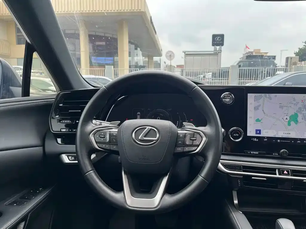 Lexus RX — фото 2