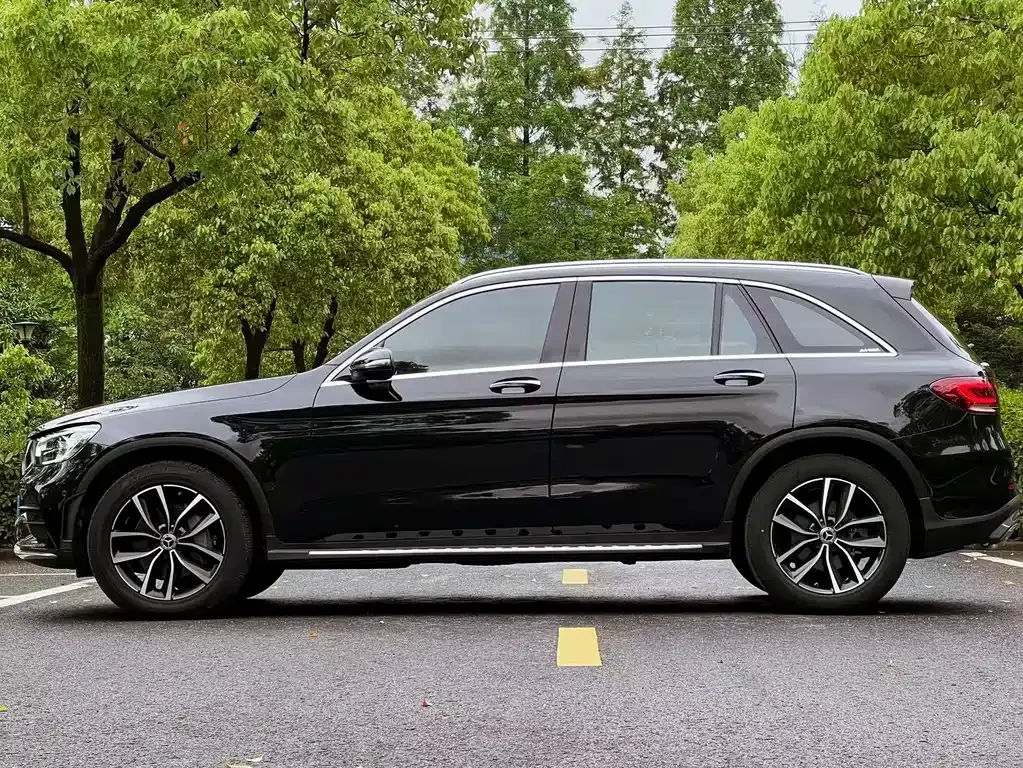 Mercedes-Benz GLC — фото 10