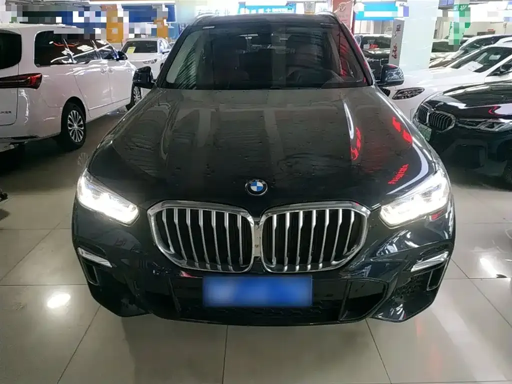 BMW X5 — фото 2