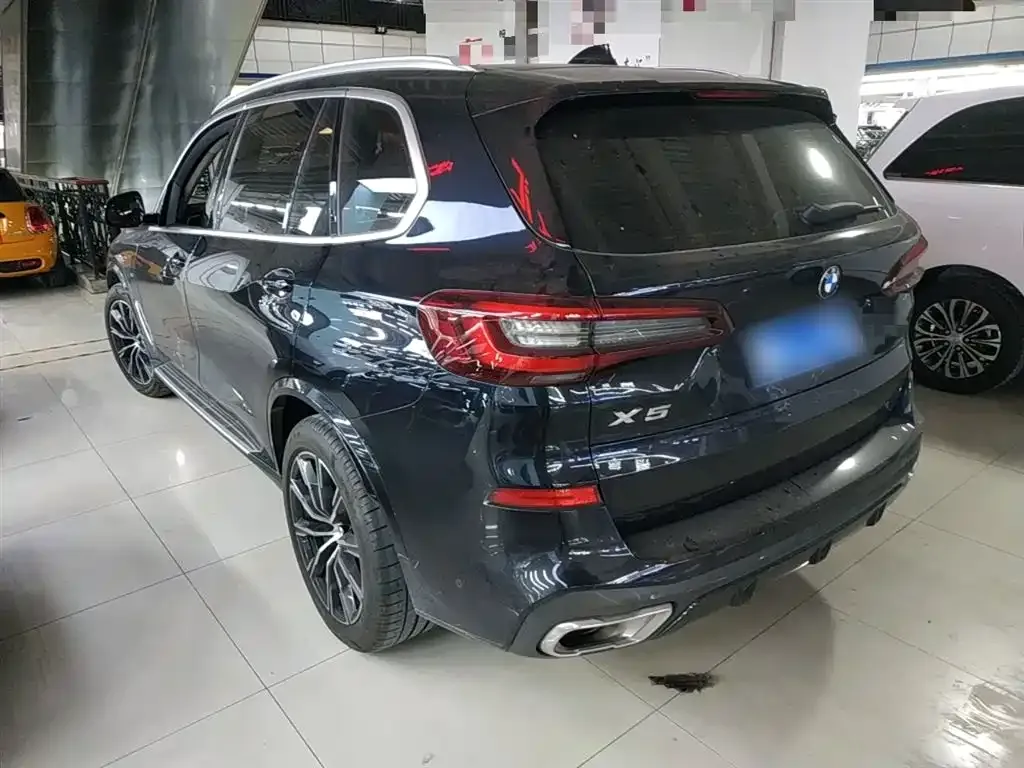 BMW X5 — фото 4