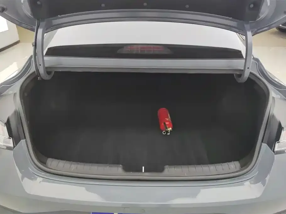 Hyundai Elantra 2021 из CN, фото 3