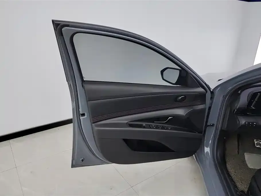 Hyundai Elantra 2021 из CN, фото 6