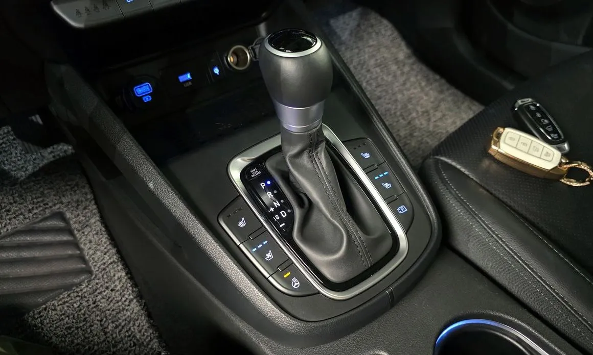 Hyundai Kona 2023 из KR, фото 8