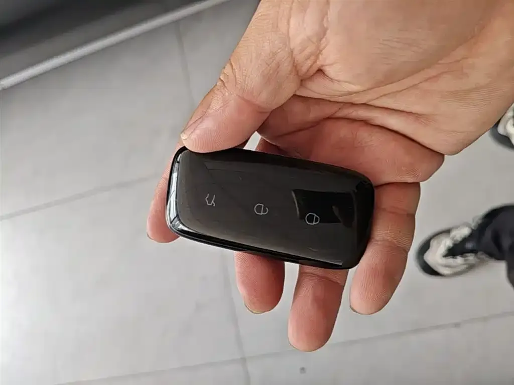 Geely Galaxy A7 2025 из CN, фото 2