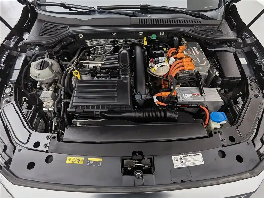 Volkswagen Passat New Energy 2023 из CN, фото 10