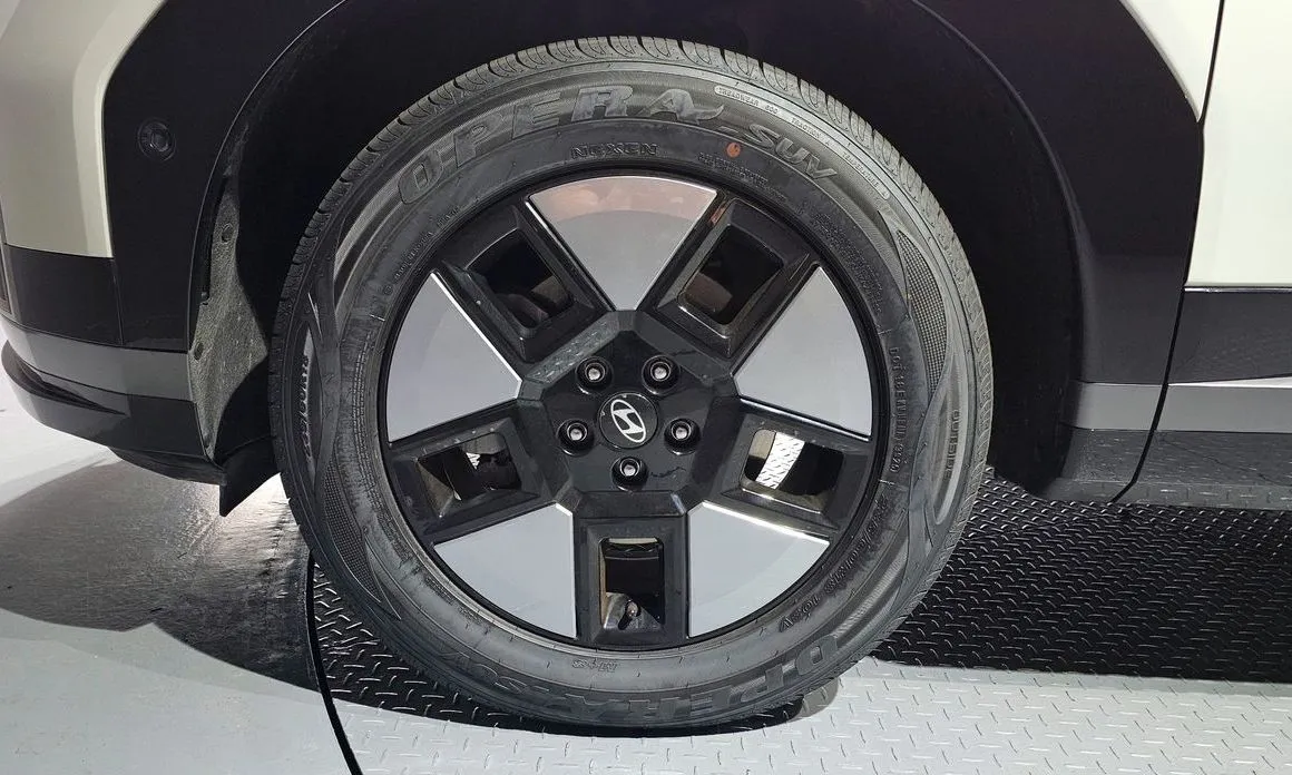 Hyundai Santafe — фото 5