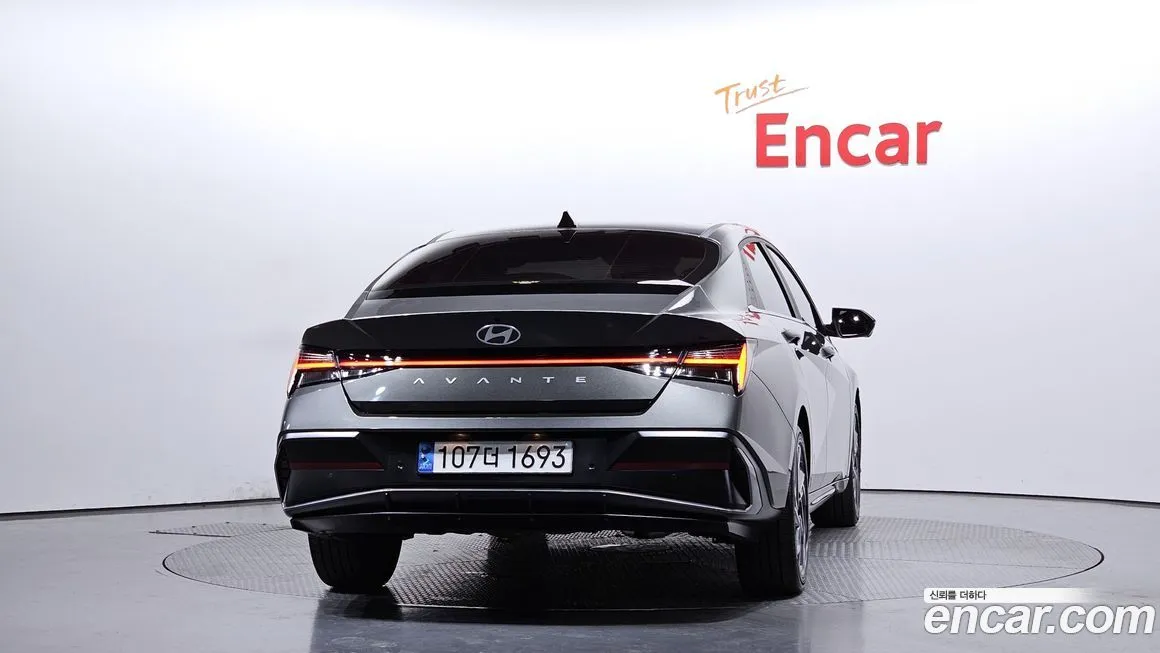 Hyundai AVANTE — фото 4