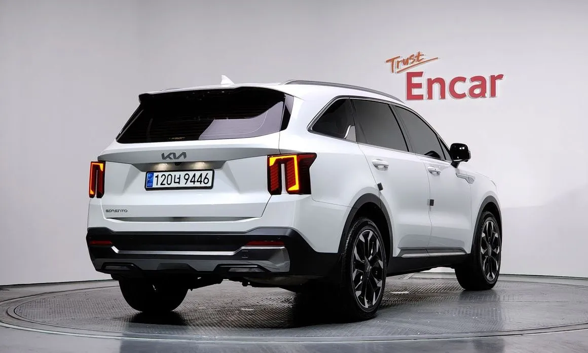 Kia Sorento — фото 4