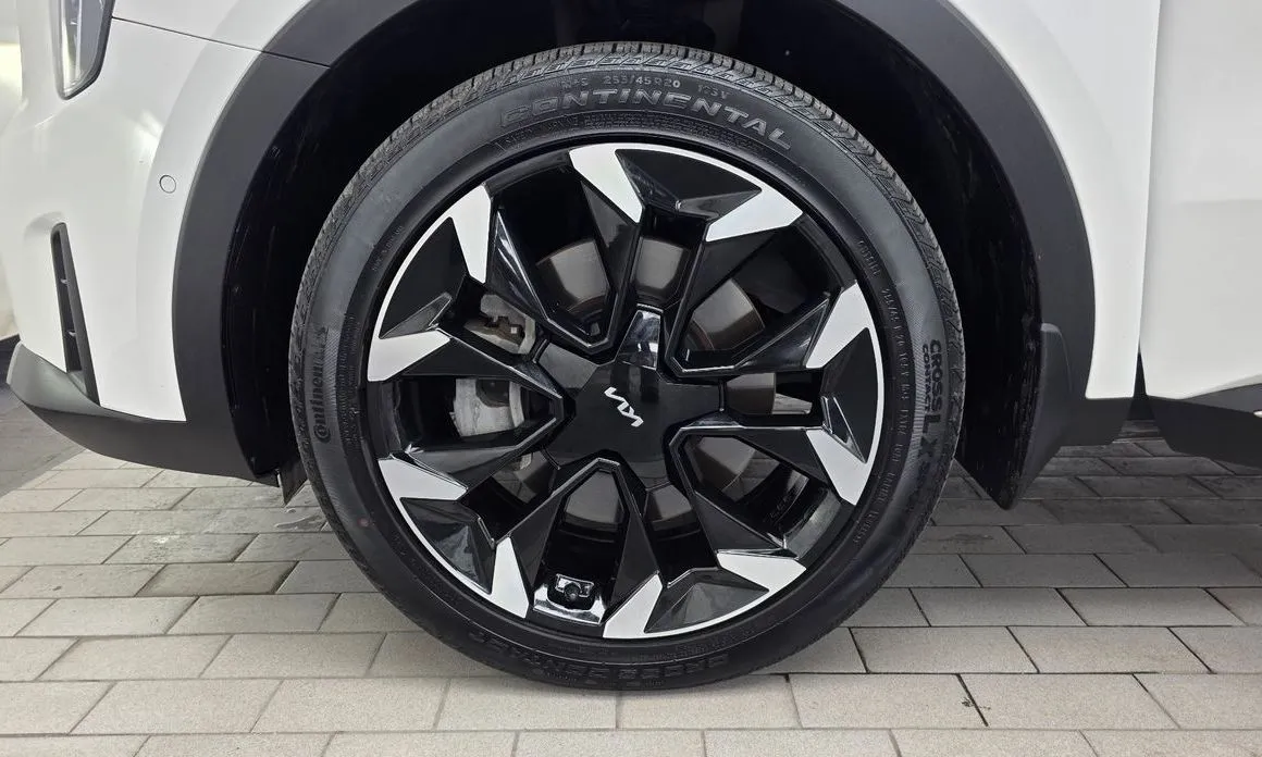 Kia Sorento — фото 3