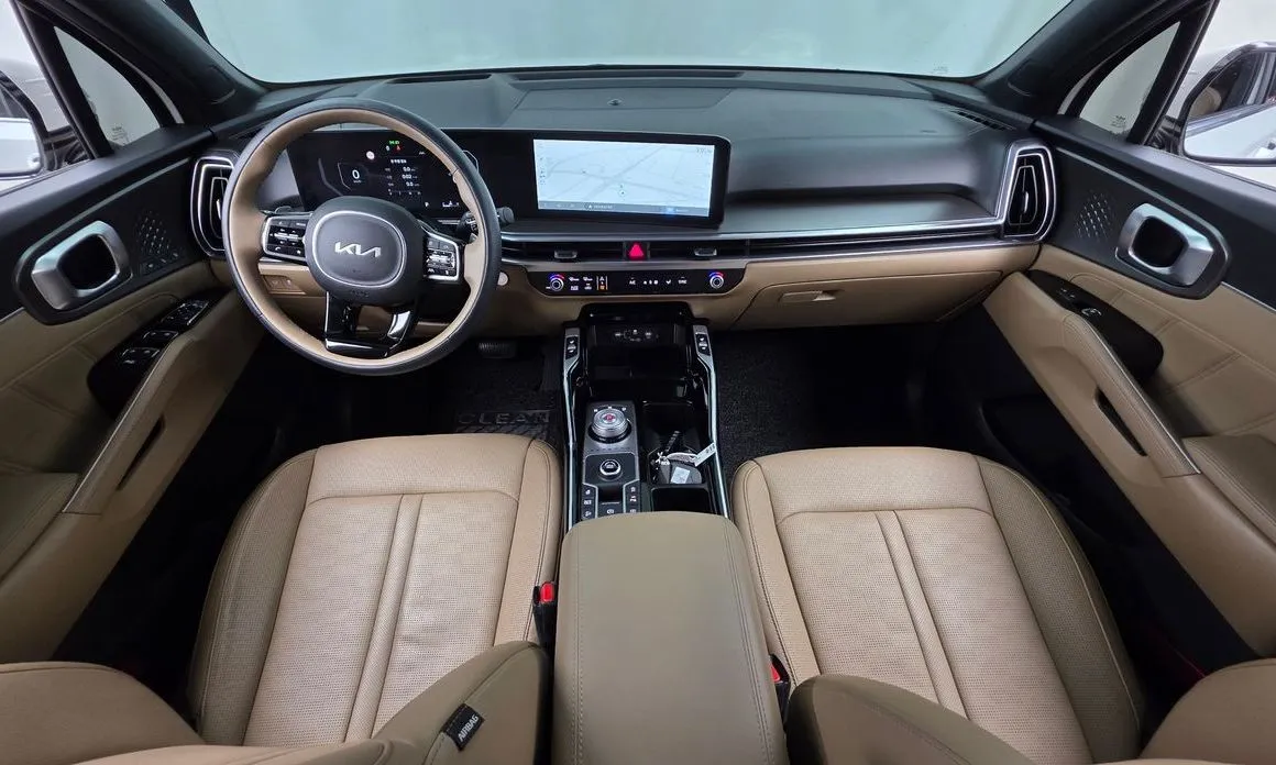 Kia Sorento — фото 10