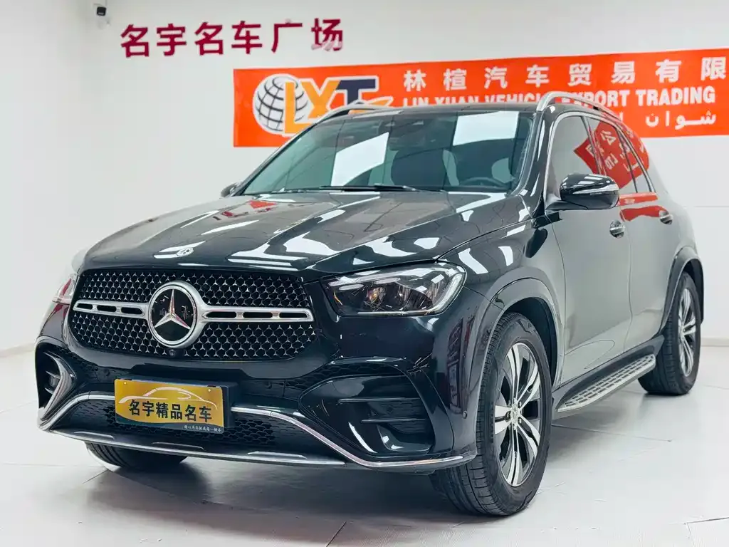 Mercedes-Benz GLE — фото 1