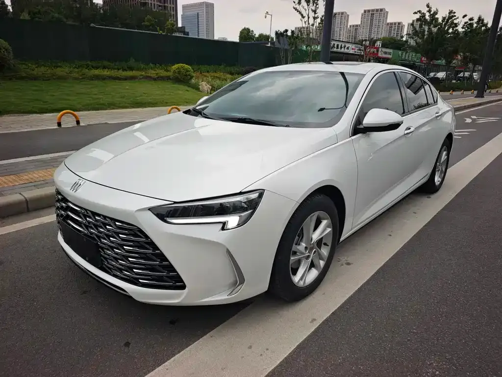 Buick Regal — фото 1