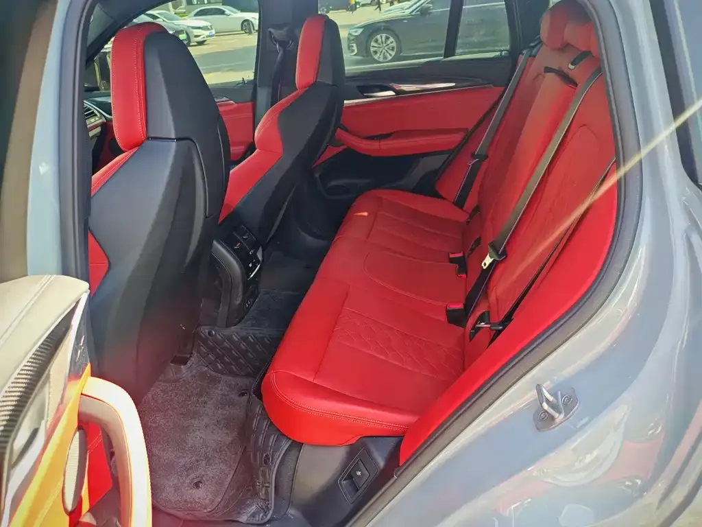 BMW X4 M 2025 из CN, фото 3