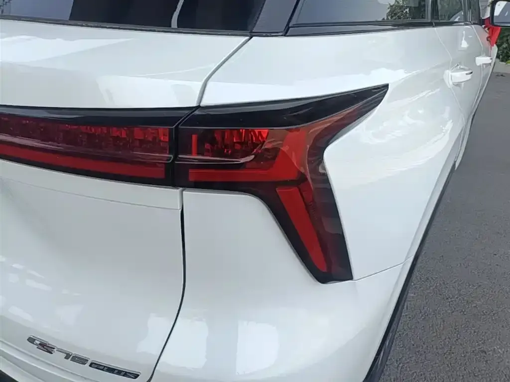 Changan CS75PLUS 2023 из CN, фото 2
