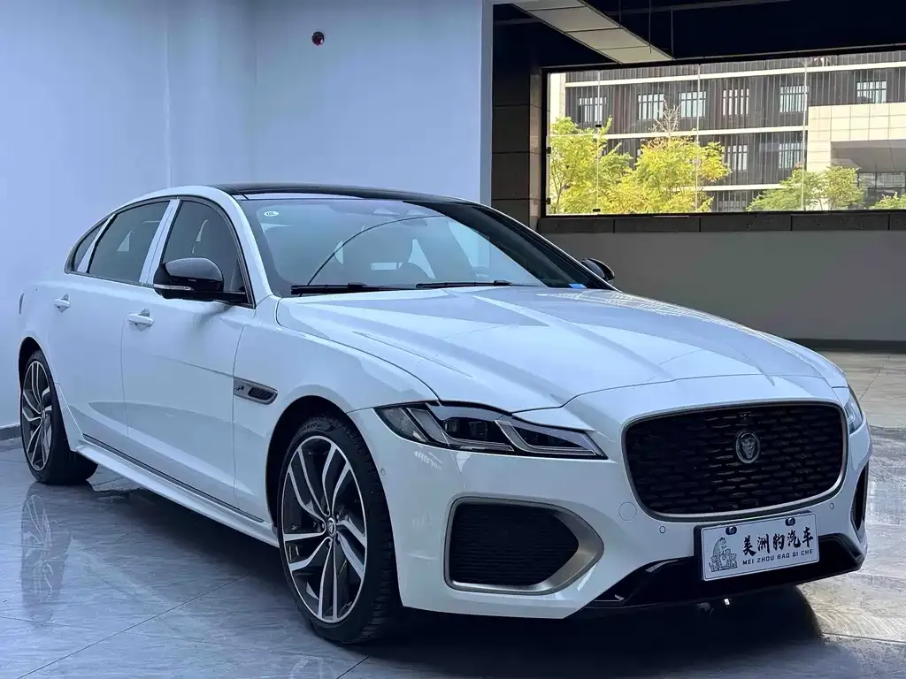 Jaguar XFL — фото 9