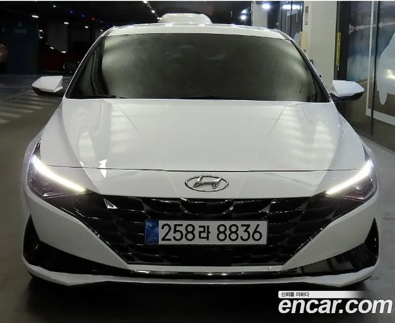 Hyundai AVANTE — фото 3