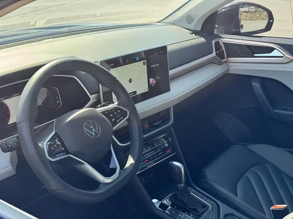 Volkswagen Tharu — фото 4