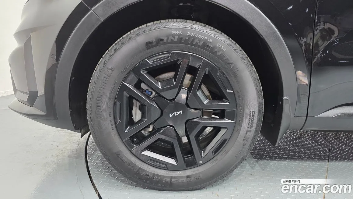 Kia Sorento — фото 7