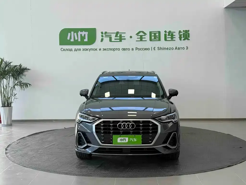 Audi Q3 — фото 10