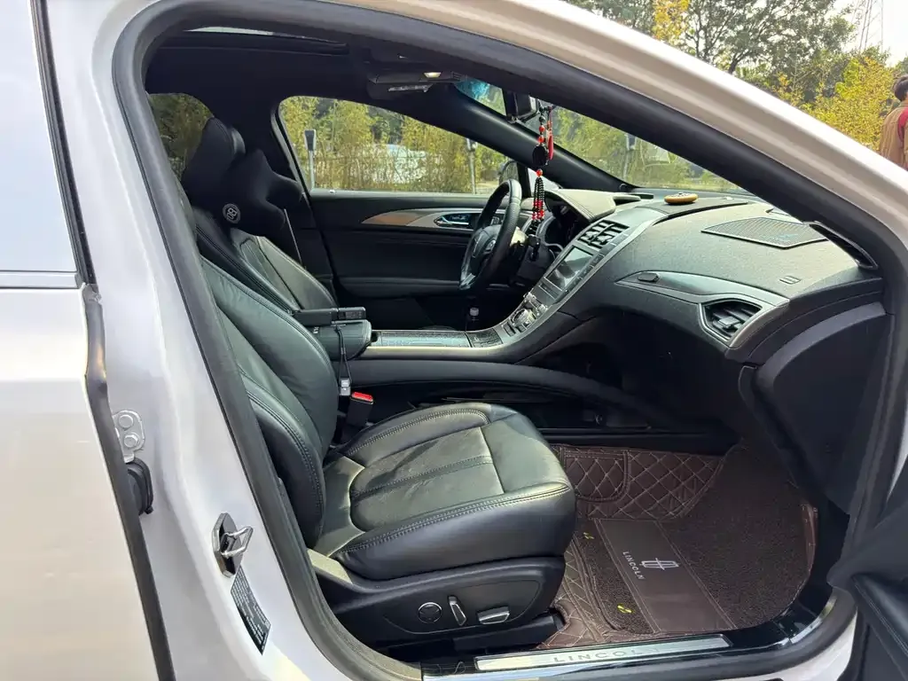Lincoln MKZ 2021 из CN, фото 4