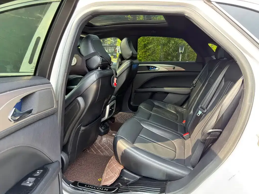 Lincoln MKZ 2021 из CN, фото 2