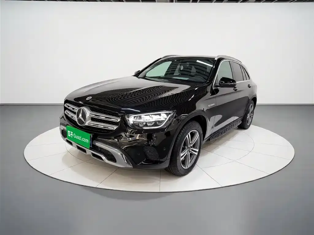 Mercedes-Benz GLC — фото 1