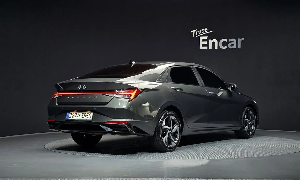 Hyundai AVANTE — фото 4
